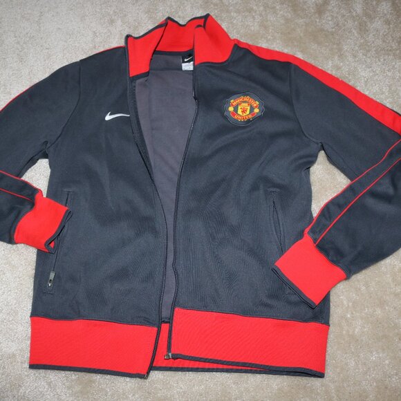 Nike Black and Red Manchester United Jacket - Picture 1 of 6